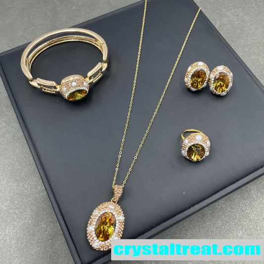 Sultan Stone and Pearl Halo Jewelry Set