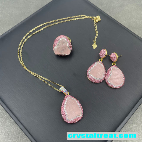 Enhanced Red and Green Crystal Rhinestone Inlaid Jewelry Set – Necklace, Earrings, Ring and Bracelet