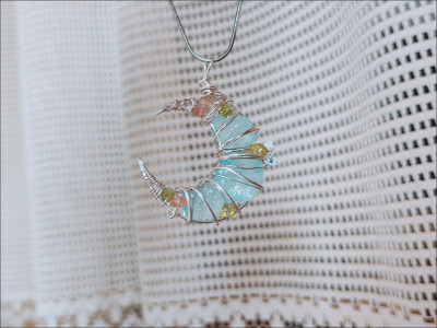 Handmade natural aquamarine moon pendant customer review photo
