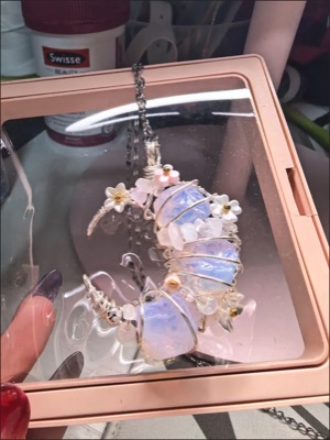 Handmade natural aquamarine moon pendant customer review photo