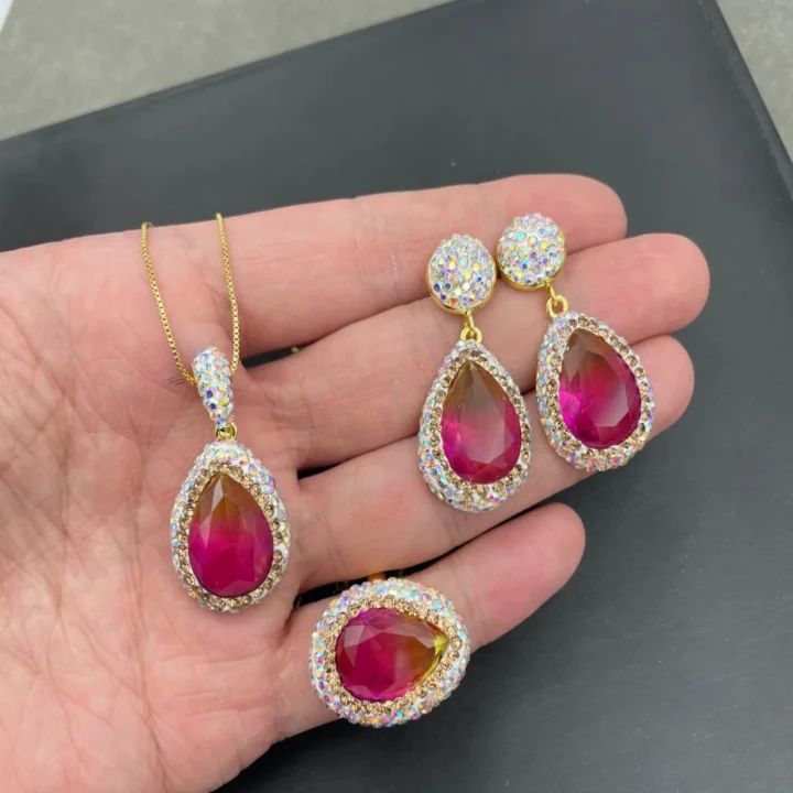 Enhanced Gradient Radiant Red Crystal & Rhinestone Jewelry Set product image 1