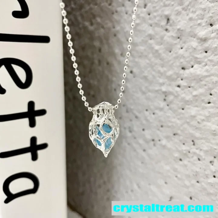 heart-shaped-aquamarine-crystal Aquamarine