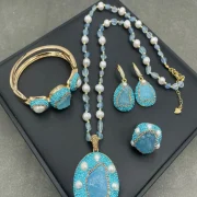 Jewelry sets — Natural Aquamarine Raw Stone & Freshwater Pearl Inlay Jewelry Set