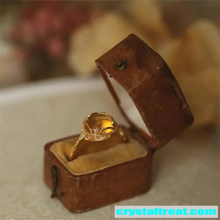 Natural Citrine Vintage-Style Ring product image 1