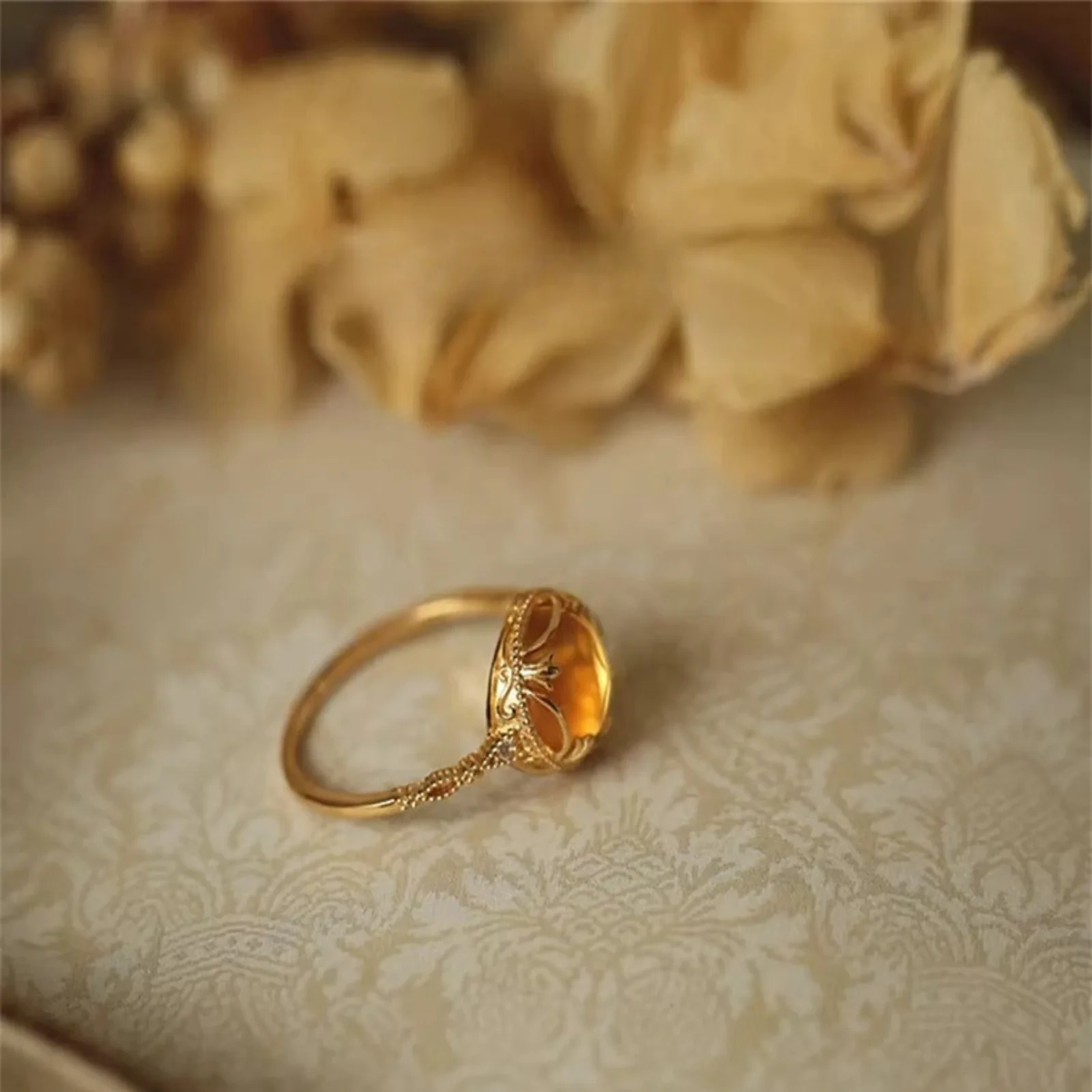 Natural Citrine Vintage-Style Ring product image 2