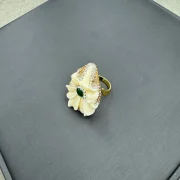 Green · Ring — Shell Flower Jewelry Set with Jade Inlay